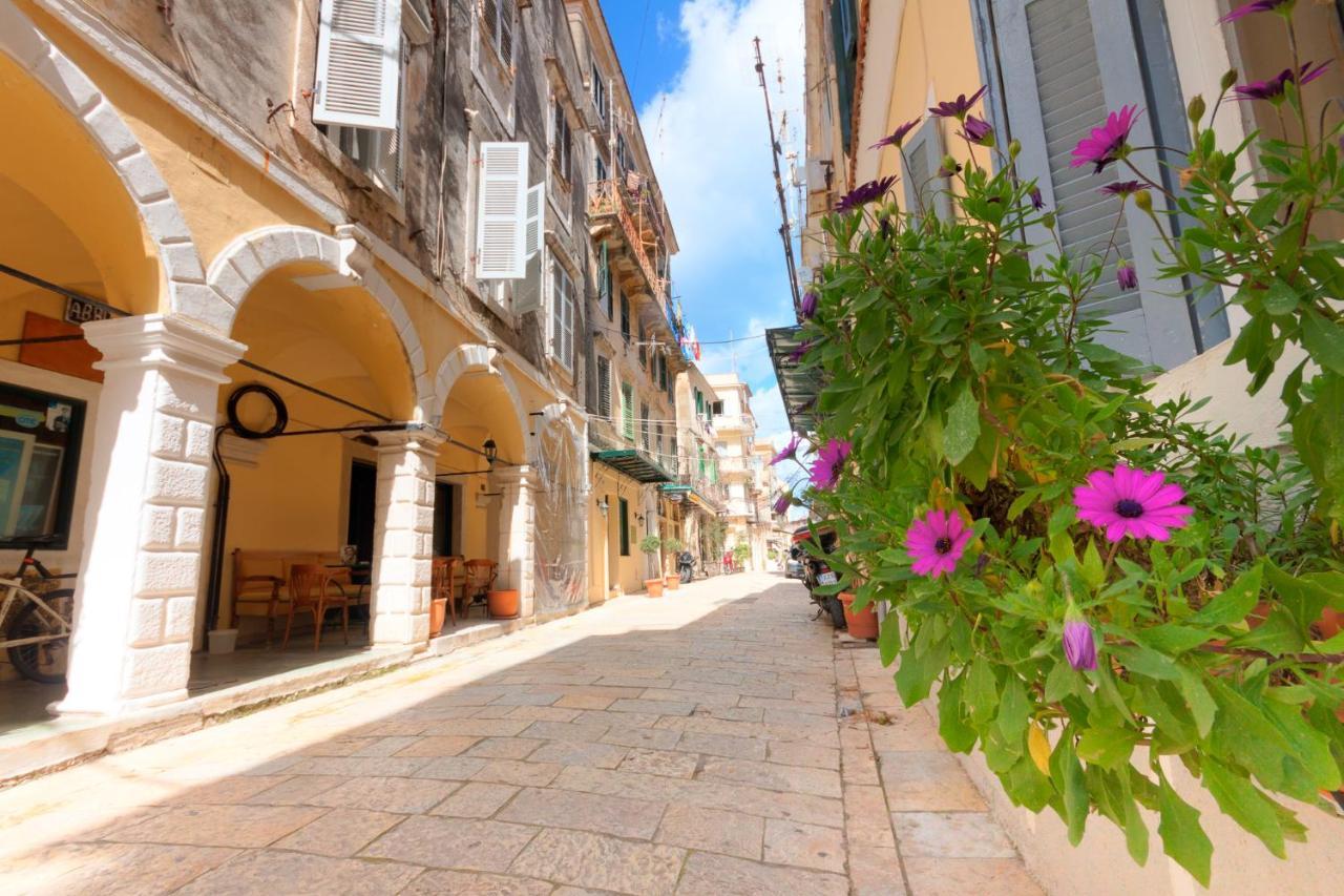 Old Town Gem - Elegant Guilford Apartment Corfu  Exteriör bild