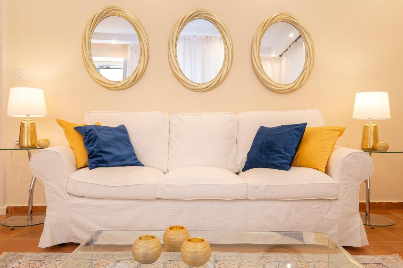 Old Town Gem - Elegant Guilford Apartment Corfu  Exteriör bild